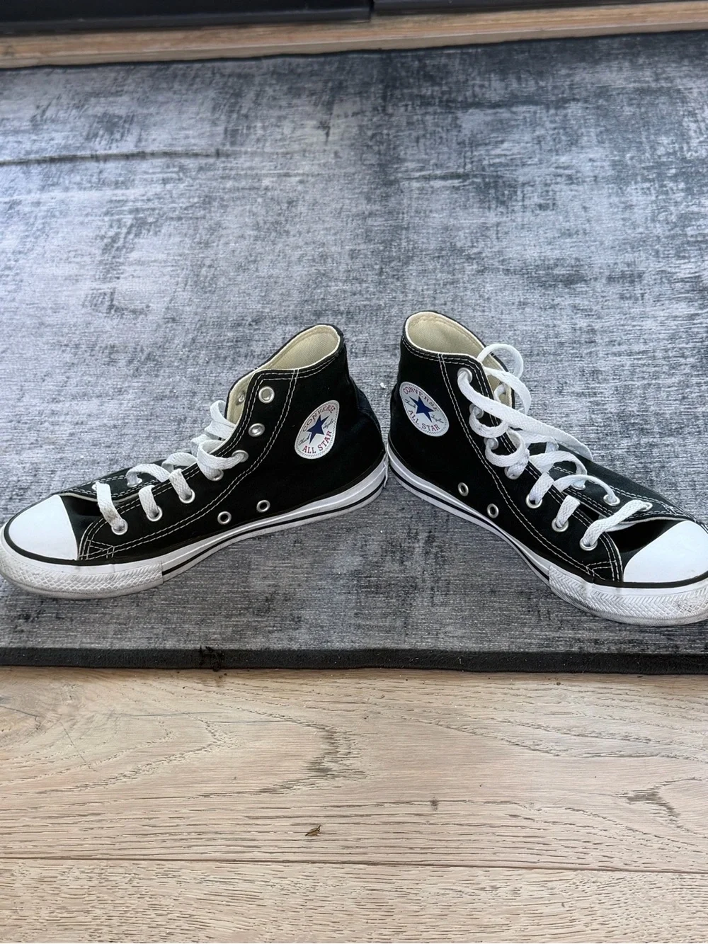 Converse Black High-Top Kids Sneakers with White Laces Youth Size 3